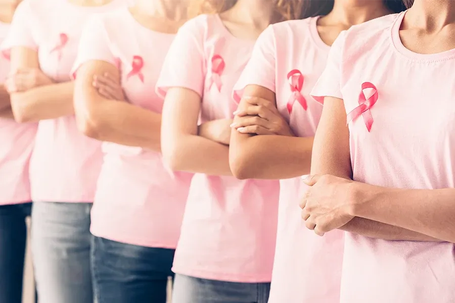 What are the Symptoms of 1st Stage of Breast Cancer